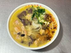 -文山荷鲜居(翠湖店)