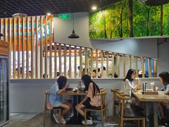 大堂-吴草鸡爪오초닭발韩食堂(融恒盈嘉中心店)