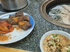 -锤头鲨毛肚海鲜烤肉自助餐厅(国购广场店)