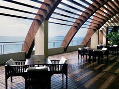 -三亚湾海居铂尔曼度假酒店