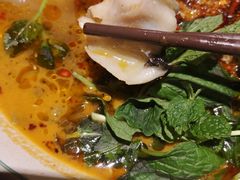 云南杨林酸菜鱼-云海肴·汽锅鸡·云南菜(高德置地店)