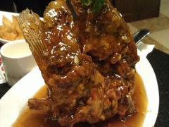 糖醋鲤鱼-闫府私房菜·百年鲁菜(恒隆店)