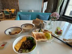 -长沙晚报大道亚朵酒店