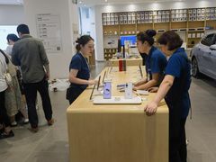 -华为授权体验店(中山公园来福士)