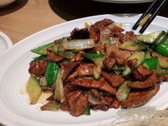 -宽鲜锅贴家常菜(永旺东部购物中心香港中路店)
