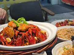 -肥肥虾庄·金牌油焖大虾(汉口城市广场店)