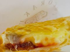 草莓芝士派皮鲷鱼烧-粉粉乐鲷鱼烧(美罗城店)