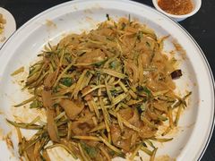 -老六杀猪菜(进乡街店)