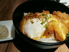 -玛格萝妮(汇智国际商业中心店)