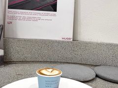 牛奶咖啡-HUGS coffee(东区店)