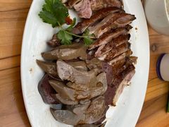 鹅肝拼鹅肉饭-乌文新澄海卤鹅店