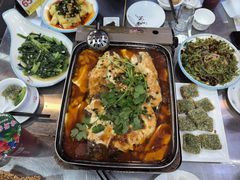 -邹胖哥好好吃餐馆(荔波美食街店)