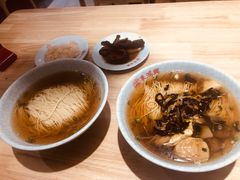 -朱鸿兴面馆(镇湖店)