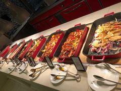 -海口绿发希尔顿酒店-田园汇自助餐·三文鱼·海鲜