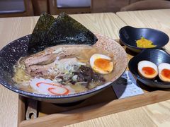 -柒鉦·日式豚骨拉麵(常德路店)