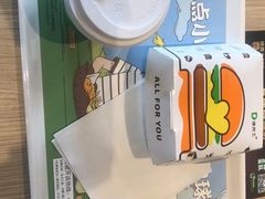 -德克士(胜利店)