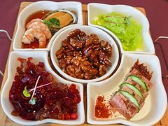 -RIVIERA 松鹤楼(外滩店)