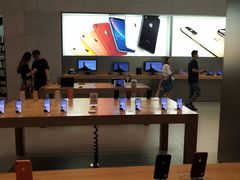 -Apple零售店(华贸购物中心店)