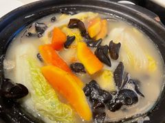 -港丽餐厅(高德置地店)