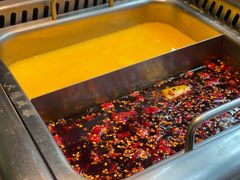 飘香麻辣和金汤花胶鸳鸯锅-大隐·成都火锅Bistro(合生麒麟新天地店)