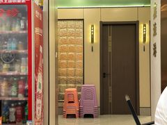 -鑫渔港海鲜本地菜·山海关浑锅(东戴河店)
