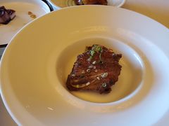 玻璃皮润烧乳鸽王-富力丽思卡尔顿酒店·丽轩中餐厅
