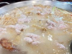 -老来福·非遗酸汤兔(凯旋路店)