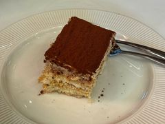 哈萨克奶茶提拉米苏-香料集市新疆餐厅·清真聚餐(成都远洋太古里店)