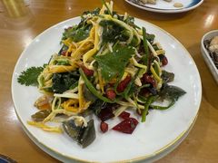 -鹤乡东北菜(崮山路店)