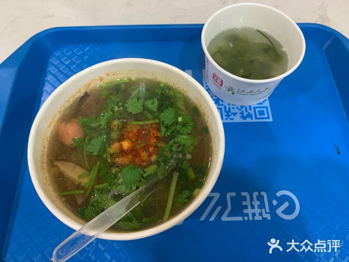 庄记烧腊·肠粉·生鲜煲猪肝番茄煲图片