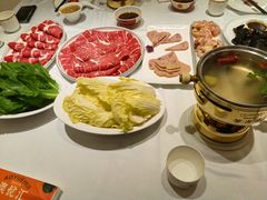 -澳洲肥牛火锅(转盘路店)