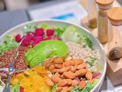 牛油果沙拉-小大董·烤鸭(观景餐厅·南京西路店)