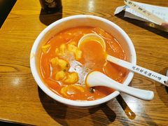 -渝是乎酸菜鱼·川渝小炒(新世界百货望京店)