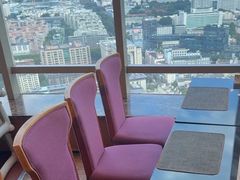 -怡豪大饭店·49楼旋转自助餐厅