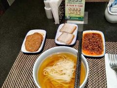 -上海银星皇冠假日酒店