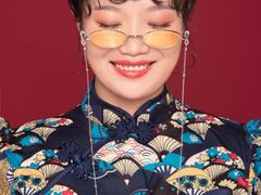 -金夫人化妆摄影职业培训学校
