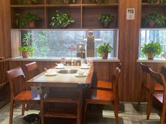 -四点金粥底火锅(沂州里店)