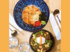salmon-Calia