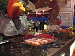 -荣誉国际酒店-云顶旋转餐厅