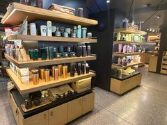 -星巴克臻选(国贸商城首店)