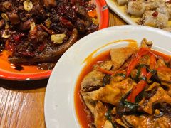 -柴窝堡22号辣子鸡·传承新疆菜