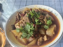 -土砂锅生态山庄·非遗砂锅雅鱼