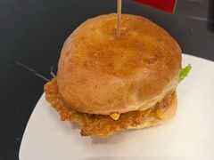 -必胜客(欧亚卖场店)