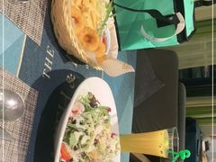 -又见马甲M8融合西餐厅(体育中心店)