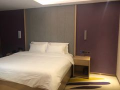 -麗枫酒店(深圳坪山高铁站龙东地铁站店)