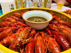 -去吃龙虾|鲜活小海鲜·鲜货烧烤(红林世界城店)