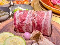 -蚂蚁洞·烤肉大营地(上海静安大悦城店)