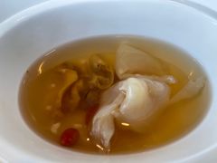 松茸炖花胶汤-世博源公馆·本帮融合菜·主题包厢·江景餐厅