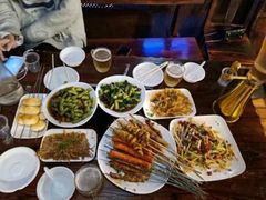 -老街烧烤大排档·地道湖北菜·龙虾馆(汉口火车站店)