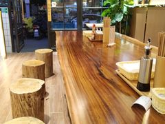 桌子-战狼面馆(峨嵋山路店)